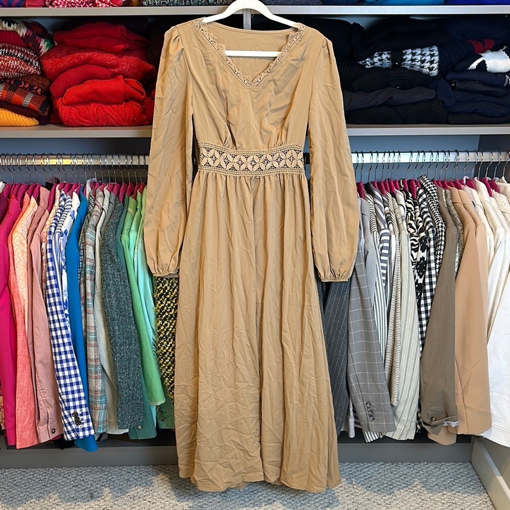 Unbranded tan crochet accents long sleeve v neck maxi size XS
